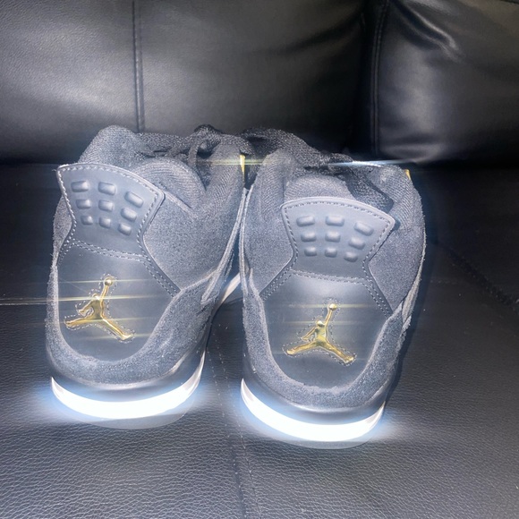 Royalty Jordan 4s - Picture 7 of 8